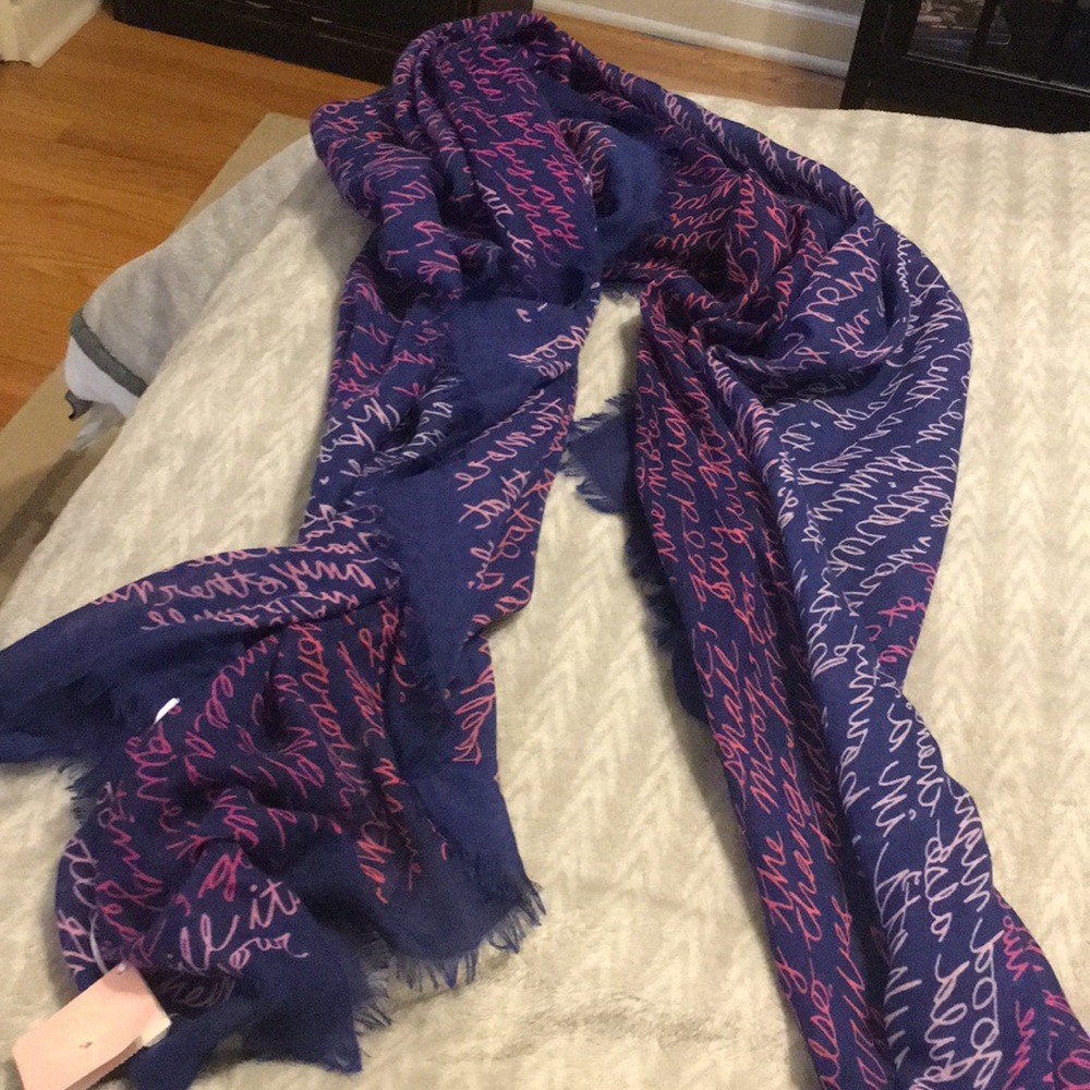 Vera Bradley scarf